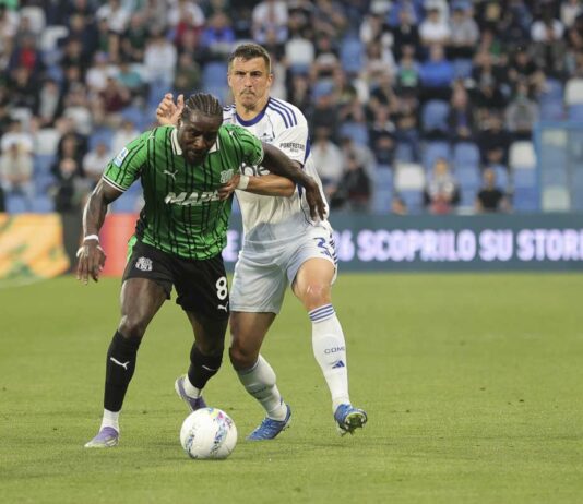 Volpato e Nzola condannano il Como, Sassuolo vince 2-1