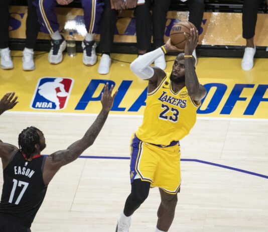 Play-Off Nba, Lakers e Denver in vantaggio
