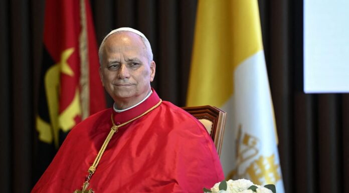 Papa in Angola “Costruire speranza del futuro”