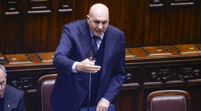 Iran, Crosetto “A Hormuz con l’Onu, ma il Parlamento dica sì anche senza suo ok”