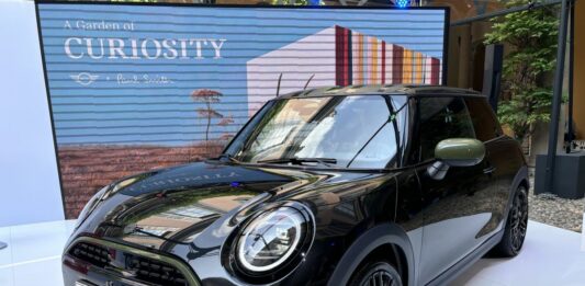 MINI e Paul Smith, creatività diventa esperienza immersiva alla Milano Design Week