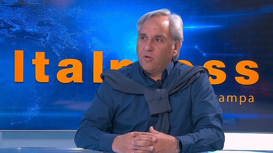 geronimo it gli-auguri-del-sindaco-per-i-cento-anni-di-vita-e-di-storia-nonna-giuseppina-spegne-le-candeline-al-nodo-territoriale-di-salute-rimini-sud-A71617 011
