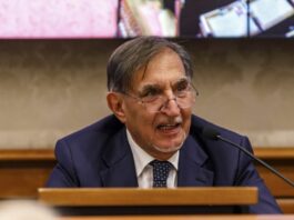 La Russa “Il 25 aprile rifarei omaggio a partigiani e caduti Rsi”