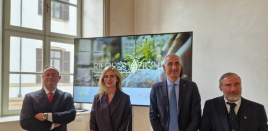 “RiforestAzione”, l’iniziativa del MASE con Axpo e Pulsee fa tappa a Torino