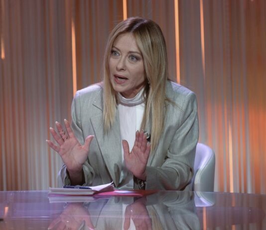 Meloni “Solerte propagandista di regime non può impartire lezioni”