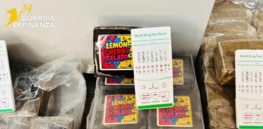 Droga tra Caltanissetta e Agrigento, sequestrati 23 kg di hashish e marijuana