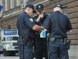 Traffico di migranti, 9 arresti tra Bosnia e Croazia sulla rotta balcanica