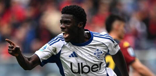 Douvikas e Diao: il Como piega il Genoa 2-0