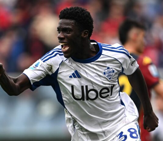 Douvikas e Diao: il Como piega il Genoa 2-0