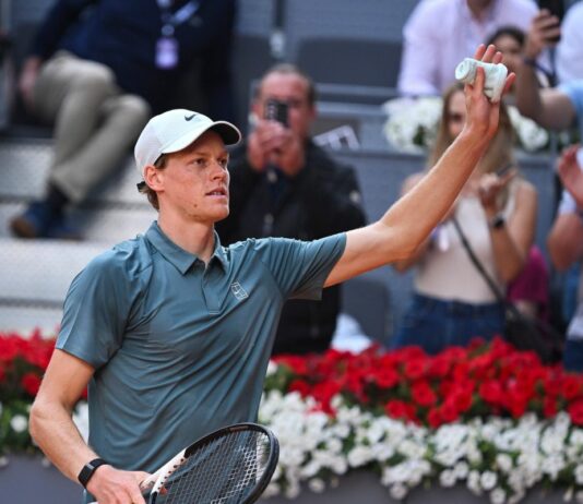 Sinner piega Moller e accede agli ottavi di finale a Madrid