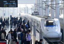 Cina, picco di spostamenti transfrontalieri per il Primo Maggio