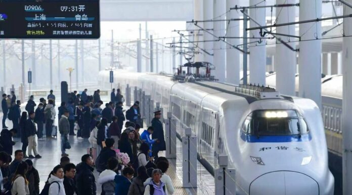 Cina, picco di spostamenti transfrontalieri per il Primo Maggio