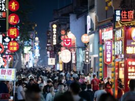 In Cina aumentano i viaggi interni e le spese per il turismo