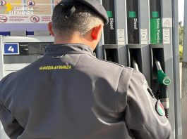 Oristano, controlli sui distributori di carburanti: riscontrate irregolarità nel 30% dei casi