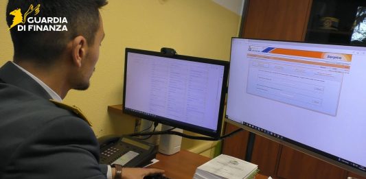 Varese, frode da 200 milioni di euro di crediti fiscali falsi / Video