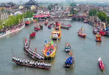 Cina: Xinghua ospita fiera annuale delle barche di Maoshan (3)