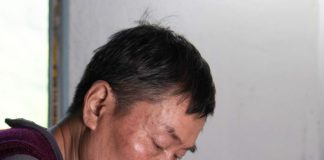 Cina: agricoltori portano l’aroma del tè dalle remote montagne alle città (3)