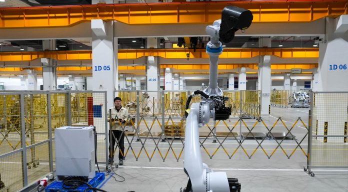 Cina: Jiangsu, la manifattura avanzata sostiene la crescita economica (3)
