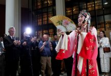 Cina: Shanghai presenta a Londra il suo patrimonio culturale (2)