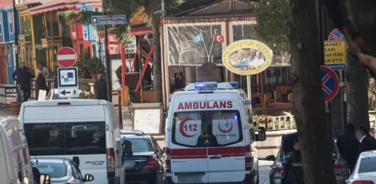 Sparatoria davanti a una scuola in Turchia, 5 feriti
