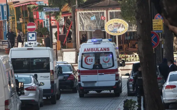Ambulanza-Polizia-Turchia (1)