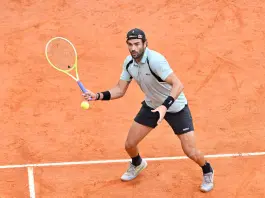 Berrettini travolge Medvedev a Montecarlo, doppio 6-0 e ottavi di finale conquistati