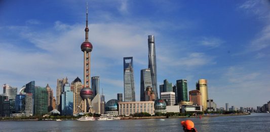 Rapporto 2026 sulle imprese italiane in Cina, il mercato resta centrale