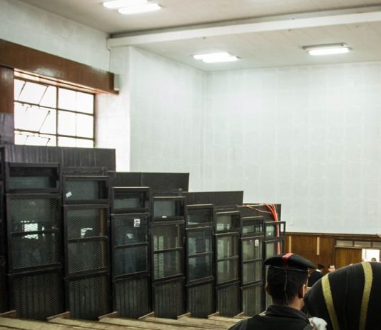 Madre italiana condannata in appello per adulterio in Egitto, la Farnesina offre assistenza