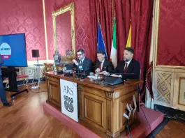 Conte a Palermo “Questione siciliana centrale per tutta l’Italia. Se questa giunta ha dignità politica deve andare a casa” / Video