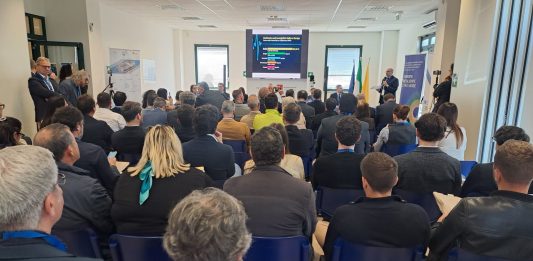 Mase, Invitalia e Gse incontrano 100 imprese a Termini Imerese, illustrati i benefici per chi autoproduce energia rinnovabile