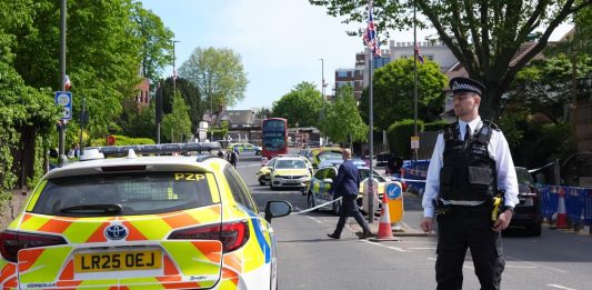 Due persone accoltellate in un quartiere ebraico di Londra, arrestato il presunto aggressore
