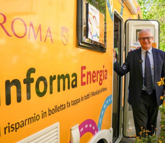 Riparte “Informa Energia”, il camper itinerante di Roma Capitale