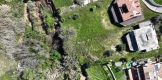 Si è riattivata la frana di Petacciato, disagi su A14 e linea ferroviaria Adriatica. Domani riunione al MIT / Video