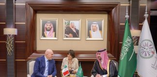 Crosetto incontra ministro della difesa dell’Arabia Saudita: “Sicurezza e stabilità di Hormuz al centro del dialogo”