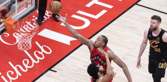 Houston riapre la serie dei playoff Nba con i Lakers, Wembanyama trascina gli Spurs