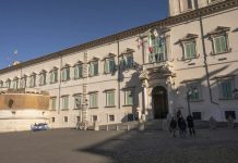 تعيين شابة مغربية ضمن “حملة راية الجمهورية الإيطالية” وعمدة جنوة تهنئها