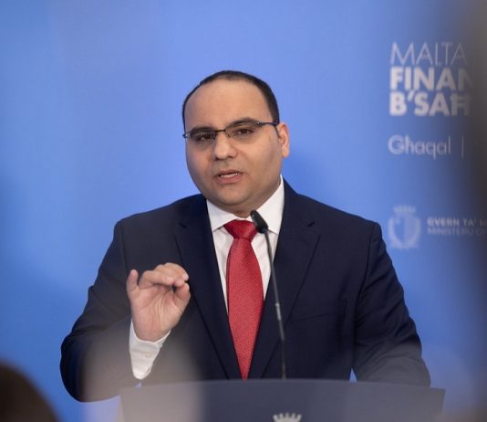Malta deficit narrows sharply as revenue rises in 2025