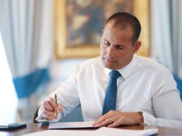 Malta, PM calls snap election for May 30 vote