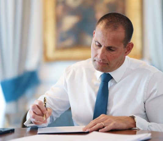 Malta, PM calls snap election for May 30 vote