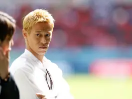 Keisuke Honda signs for FC Jurong