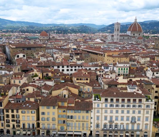 Attacco hacker agli Uffizi di Firenze, opere nei caveau e porte murate