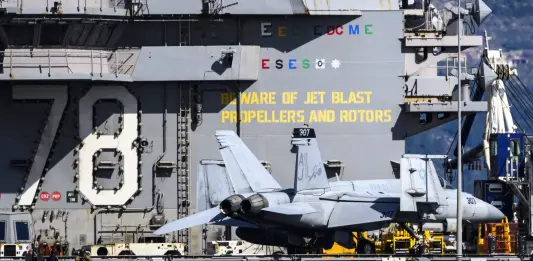 La portaerei statunitense USS Gerald R. Ford supera i 295 giorni di dispiegamento, è record operativo