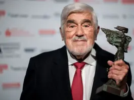 È morto a 95 anni l’attore Mario Adorf