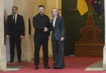 Meloni incontra Zelensky: “Sempre al fianco dell’Ucraina, in gioco c’è anche la sicurezza dell’Europa”