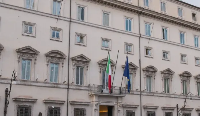 Roma, il commissario europeo per gli Affari interni e la migrazione Magnus Brunner ,parla alla stampa durante una visita a Palazzo Chigi