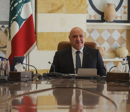 عون يستقبل رئيس الوفد المفاوض مع إسرائيل قبيل محادثات مع واشنطن