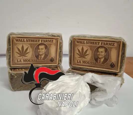 Hashish e cocaina in casa, 42enne arrestato nel Napoletano per detenzione ai fini di spaccio