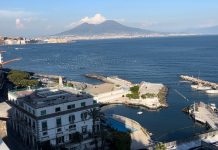 Al via la stagione balneare a Napoli, off limits Bagnoli e Gaiola