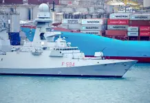 Stretto di Hormuz, la Marina Militare italiana pianifica l’invio di quattro navi. L’Iran sequestra due portacontainer