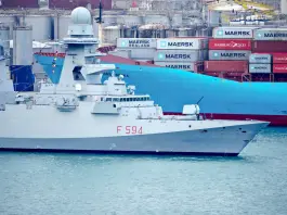 Stretto di Hormuz, la Marina Militare italiana pianifica l’invio di quattro navi. L’Iran sequestra due portacontainer